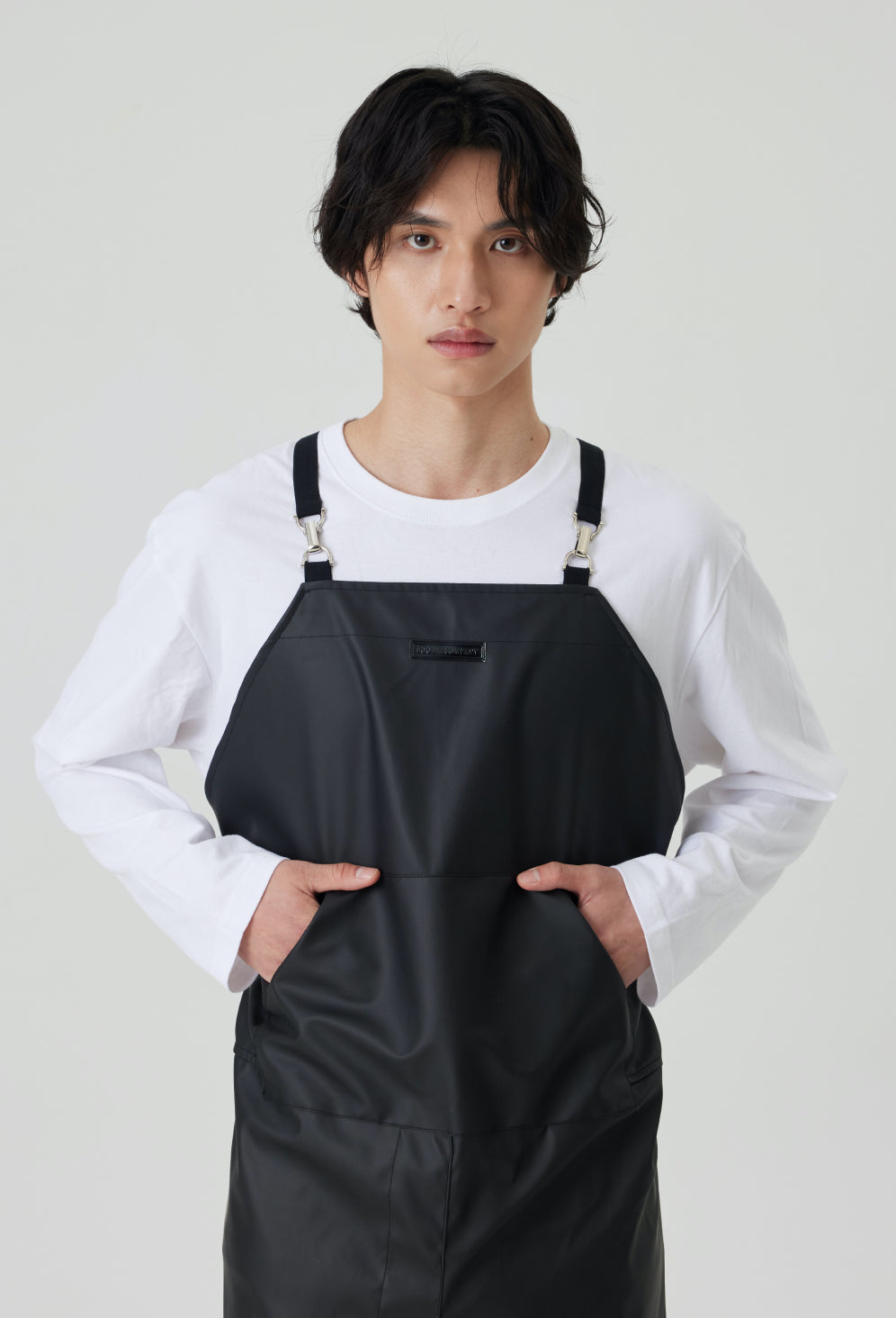 ブラックスモークレザーエプロン – SOODAL COMPANY JAPAN