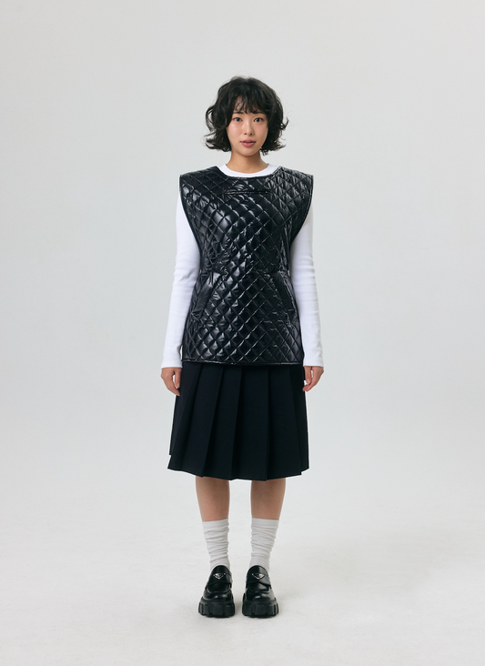 ブラックキルティングベスト