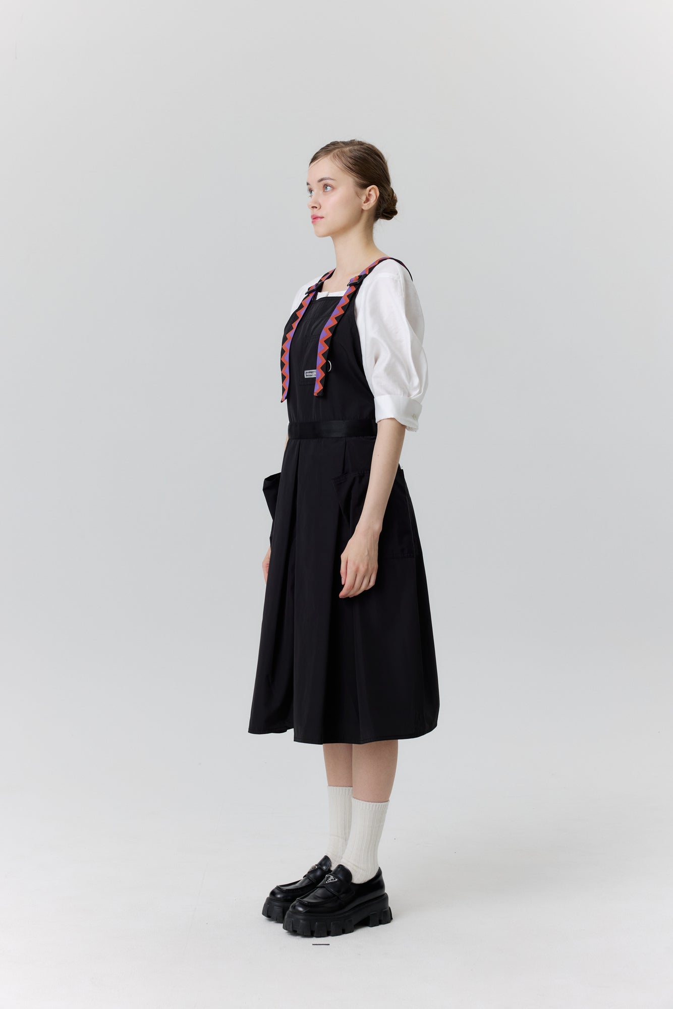 パンジーヒドゥンヒップエプロン