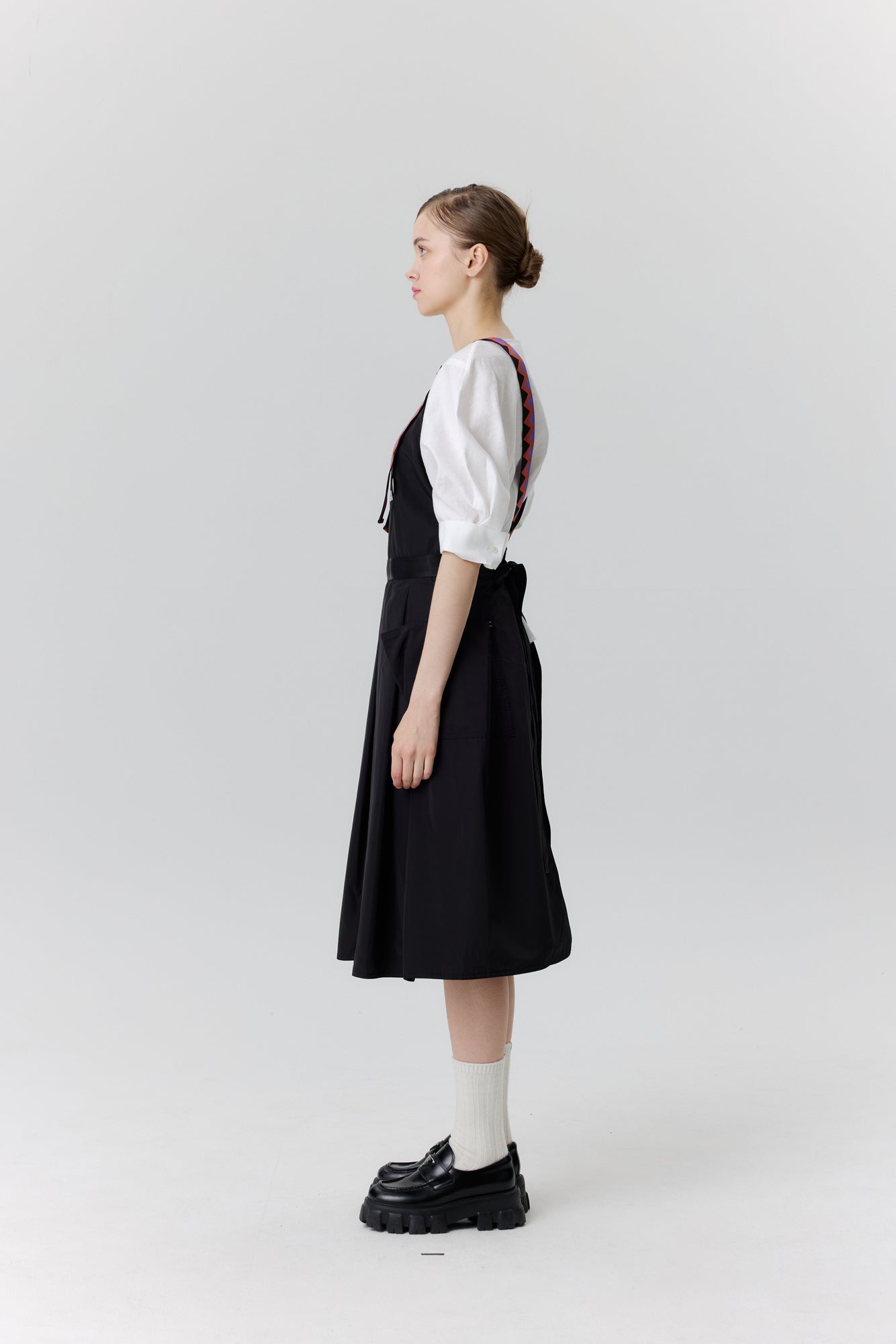 パンジーヒドゥンヒップエプロン