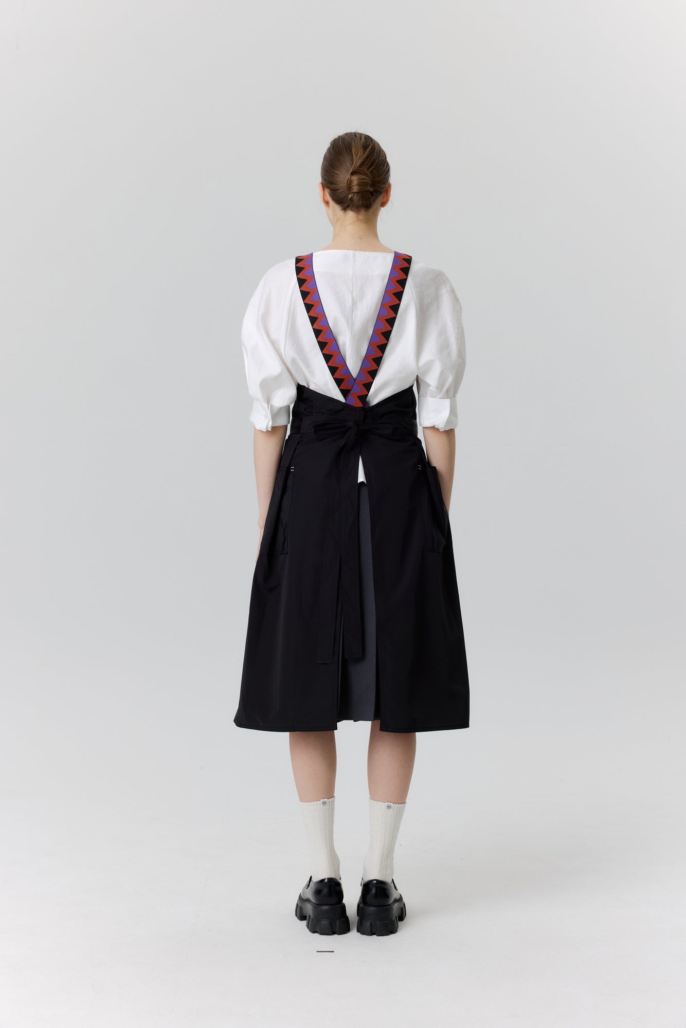 パンジーヒドゥンヒップエプロン