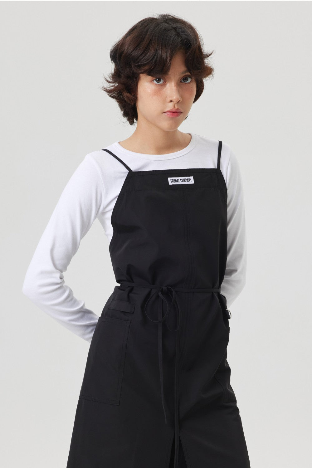 エッセンシャルイージーエプロンブラック